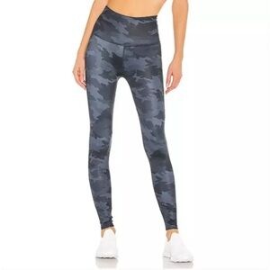 Beyond Camo Yoga Lux High Waisted Blue Black Space dye Leggings XS